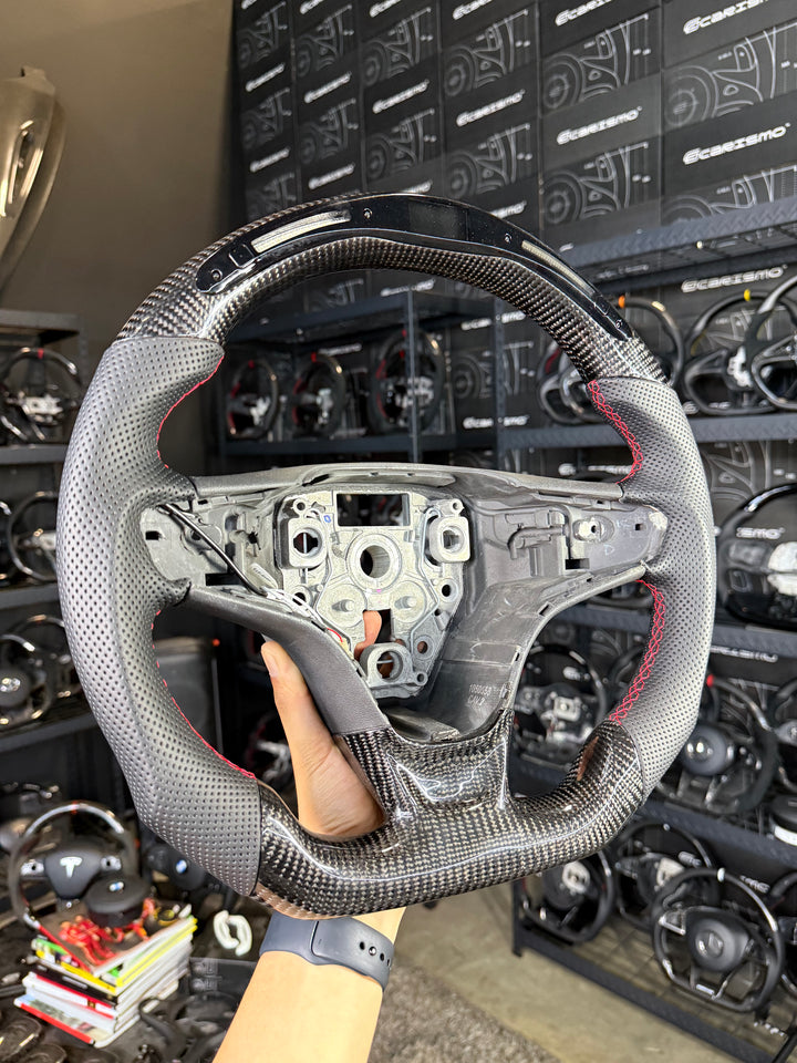 [Media/Test] 2019 Chevrolet Malibu LT - Classic RPM LED - Gloss Carbon - Perforated Leather - Red Stitching - No Stripe