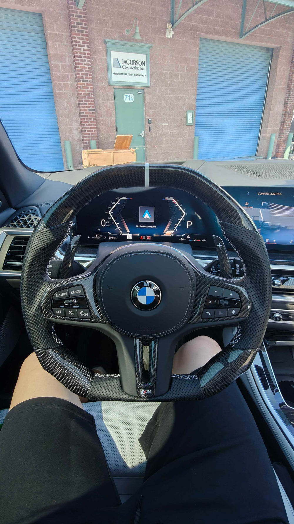 Carismo Steering Wheel For BMW G-Series (M Performance Wheel) - Signature - Gloss Carbon - Perforated Leather - White