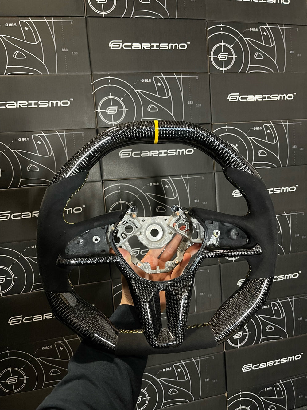 [Made to Order] Nissan GT-R (R35 EBA) - Sport - Gloss Carbon - Alcantara - Green Stitching - Green Stripe