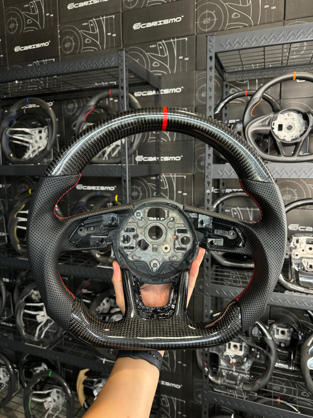 [Media/Test] Audi (2022+ B9 Wheel) - Sport - Gloss Carbon - Perforated Leather - Red Stitching - Red Stripe