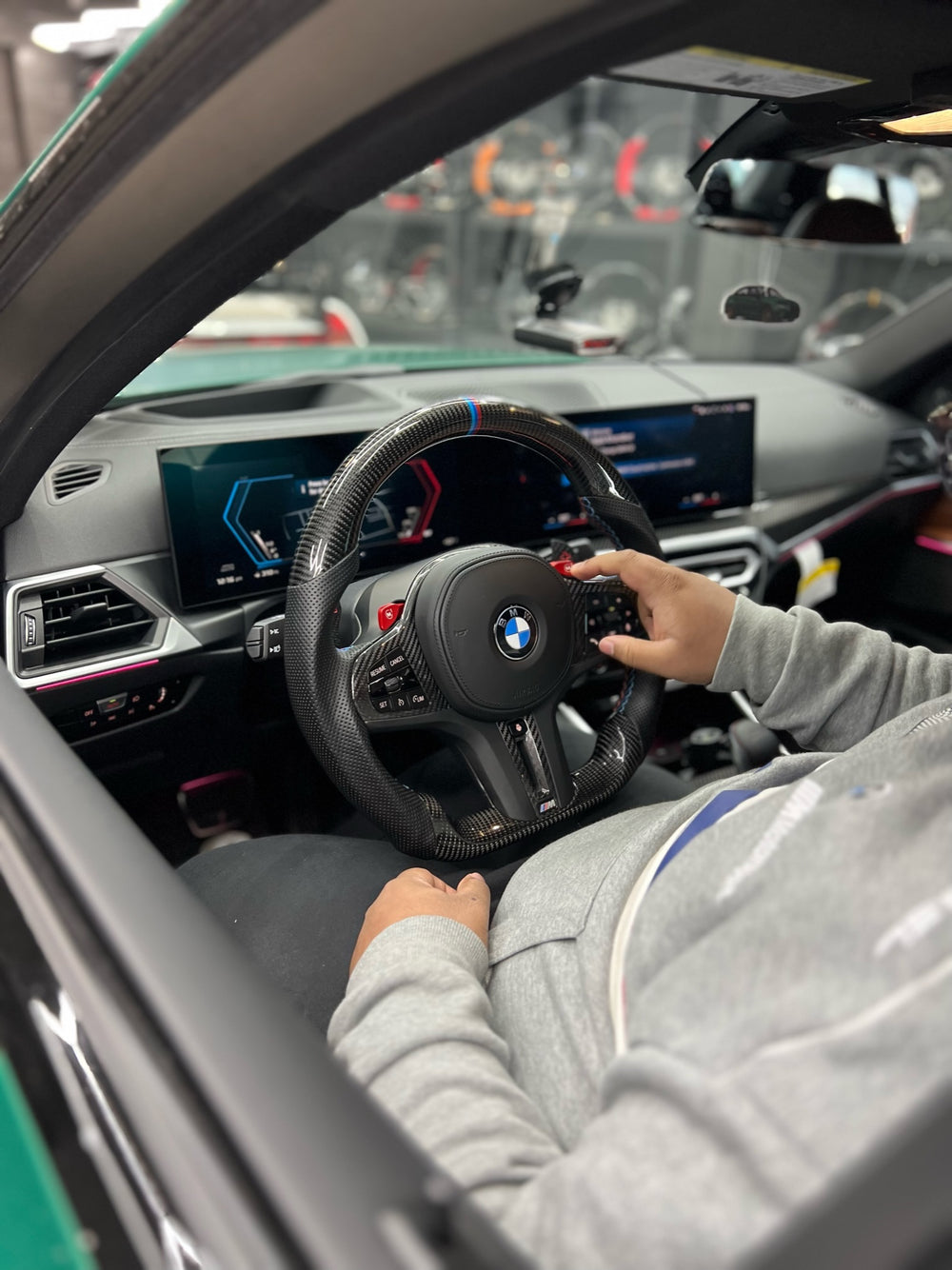 Carismo Steering Wheel For BMW G-Series (M Performance Wheels) - Sport - Gloss Carbon - Perforated Leather
