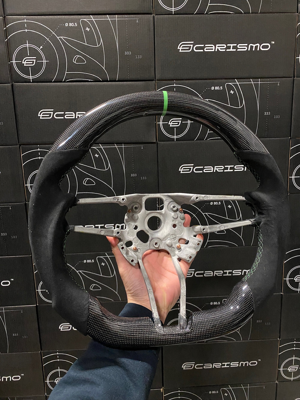 [Made to Order] Porsche (991.2 Wheel) - Sport - Gloss Plain Carbon - Alcantara - Grey Stitching - Grey Stripe