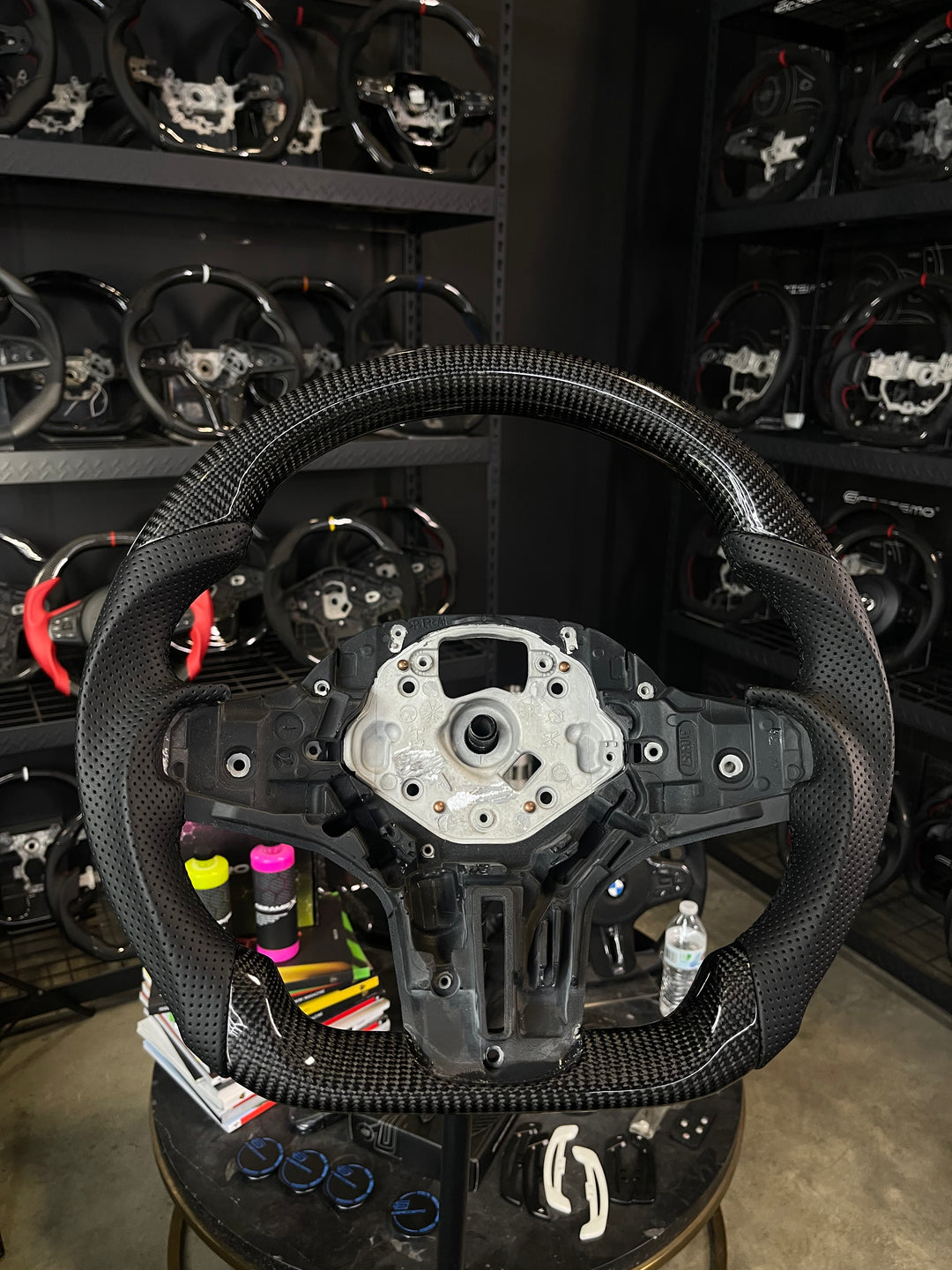 [Media/Test] BMW G-Series (M Performance Wheel) - Sport - Gloss Carbon - Perforated Leather - Black Stitching - No Stripe