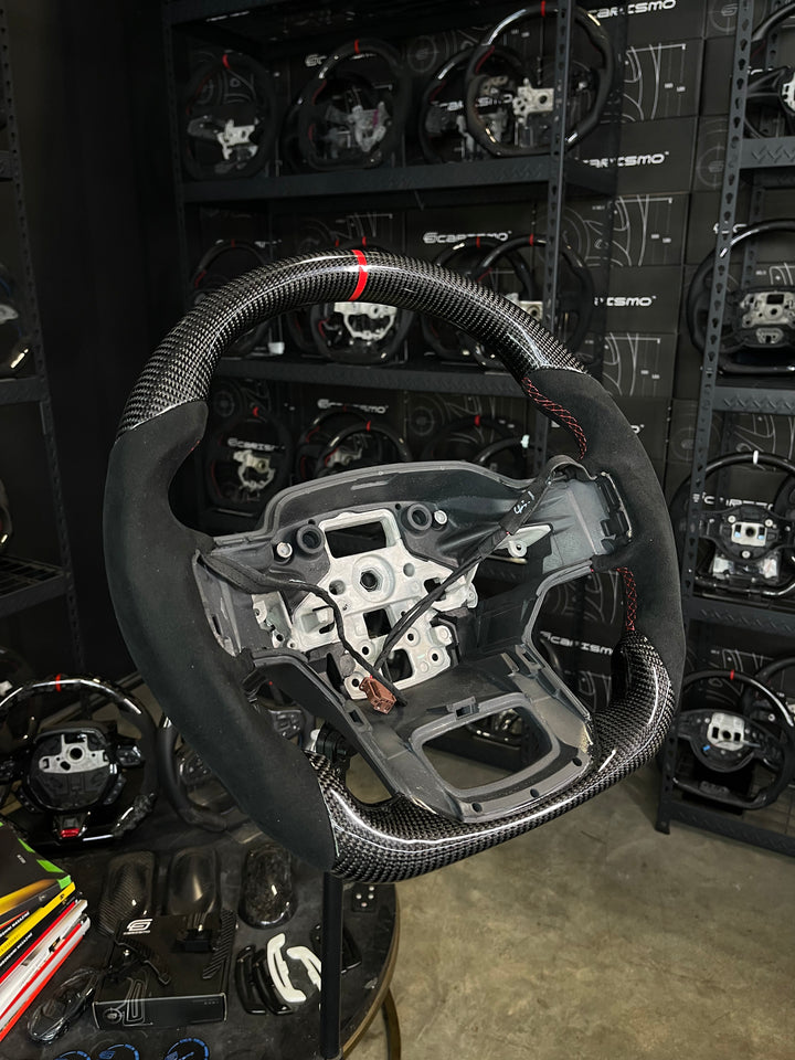 [Media/Test] Ford F-150 Raptor (Gen 3) - Sport - Gloss Carbon - Alcantara - Red Stitching - Red Stripe (Heated)