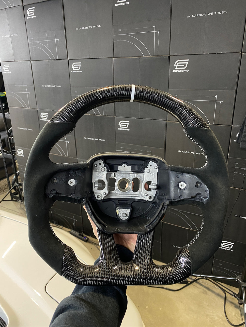 Carismo Steering Wheel For Dodge / SRT (2015+) - Sport - Gloss Carbon - Alcantara