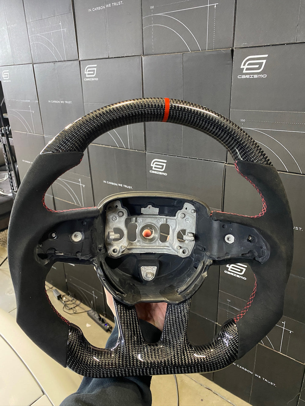 Carismo Steering Wheel For Dodge / SRT (2015+) - Sport - Gloss Carbon - Alcantara