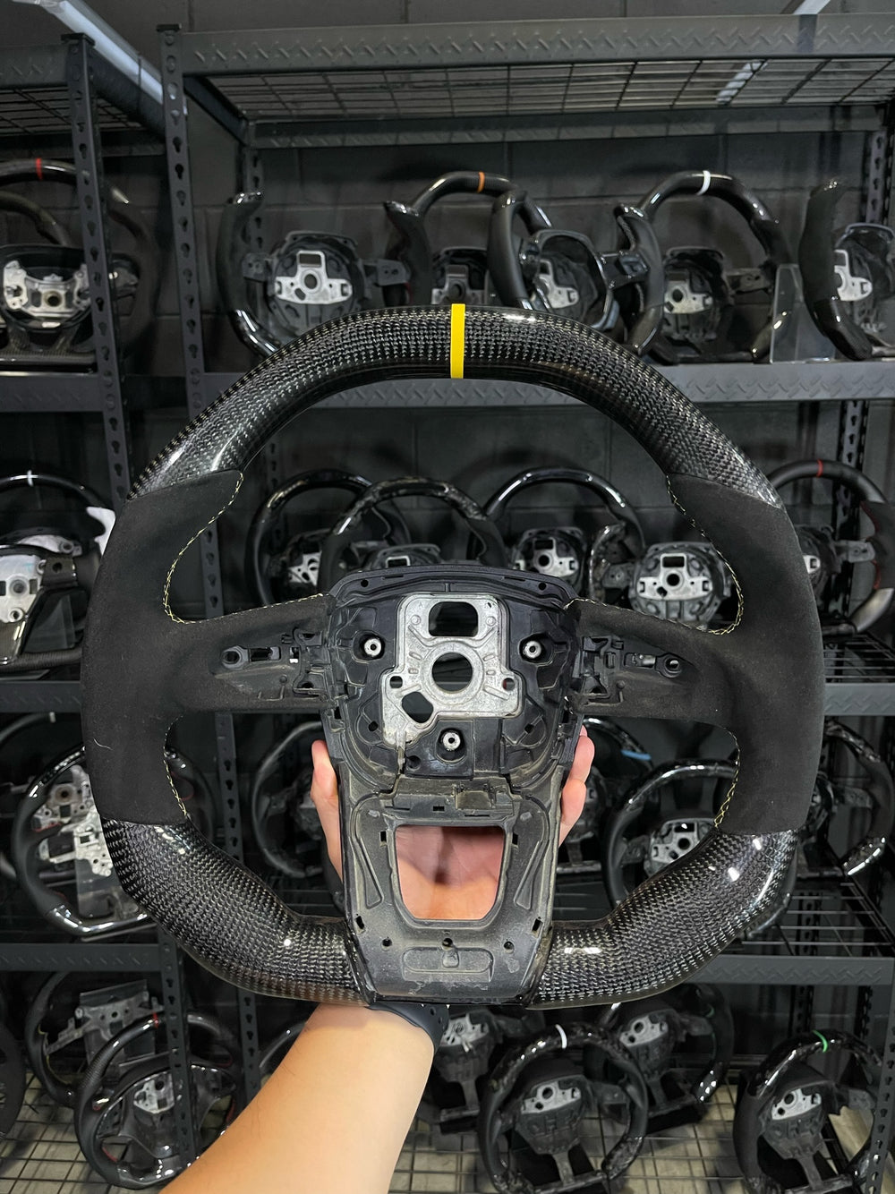 Carismo Steering Wheel For Lamborghini Urus - Signature - Gloss Carbon - Alcantara - Yellow