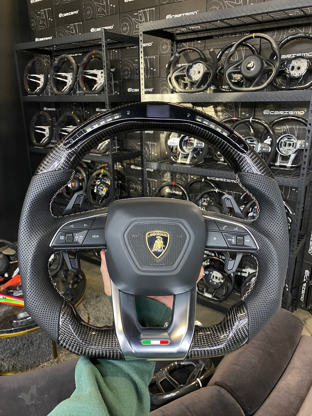 Carismo Steering Wheel For Lamborghini Urus - Classic RPM LED - Gloss Carbon - Perforated Leather - Italian Flag Colors