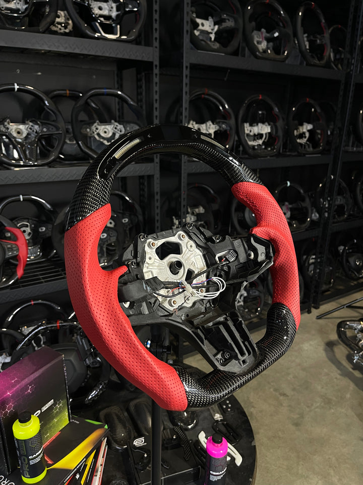 [Media/Test] BMW G-Series (M Performance Wheels) - Classic RPM LED - Gloss Carbon - Red Perforated Leather - Red Stitching - No Stripe (Heated)