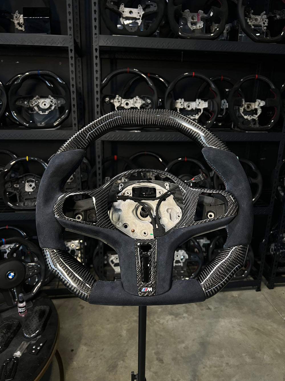 [Made to Order] BMW G-Series (M Performance Wheel) - Signature - Gloss Carbon - Alcantara - Black Stitching - No Stripe