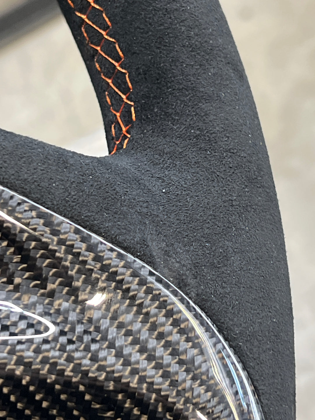 [Media/Test] McLaren Super Sport - Sport - Matte Carbon - Alcantara - Orange Stitching - Orange Stripe (Damaged)