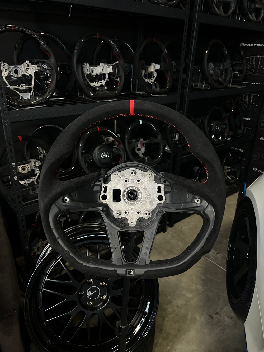 [Media/Test] McLaren Super Series - Sport - (Full Alcantara) Alcantara - Alcantara - Red Stitching - Red Alcantara Stripe (Trim Not Included)