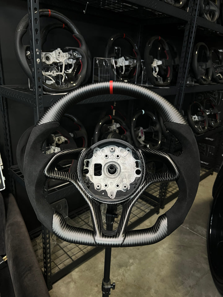 [Media/Test] McLaren Sport Series - Sport - Matte Carbon - Alcantara - Black Stitching - Red Stripe