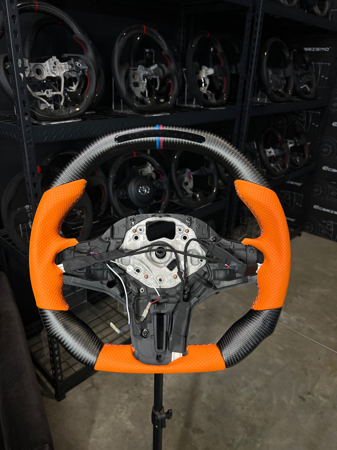 [Media/Test] BMW G-Series (M Performance Wheel) - Sequential RPM LED - Matte Carbon - Orange Perforated Leather - BMW M Colors Stitching - BMW M Colors Stripe (Heated)