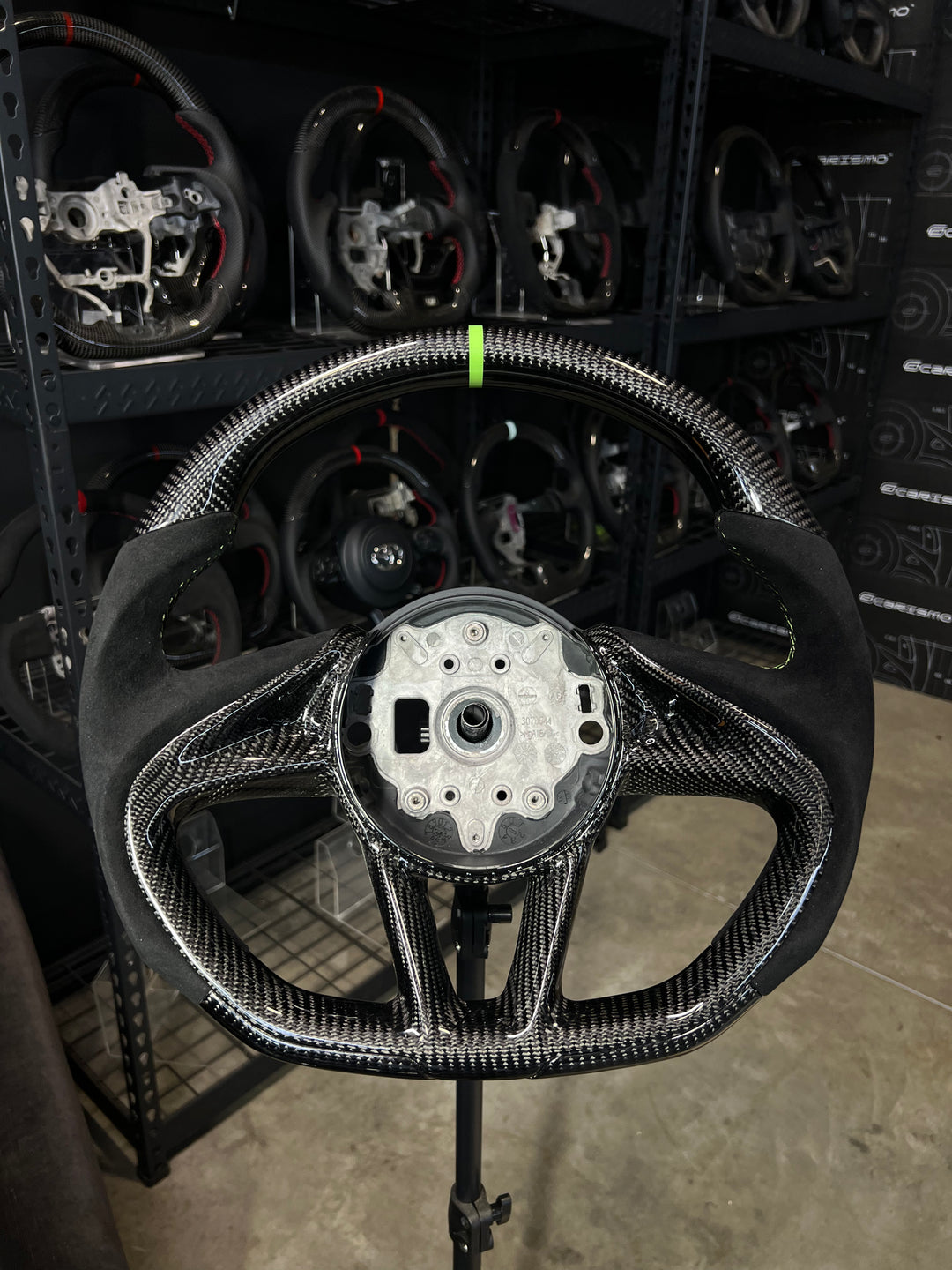 [Media/Test] McLaren Super Sport - Sport - Gloss Carbon - Alcantara - Acid Green Stitching - Acid Green Stripe