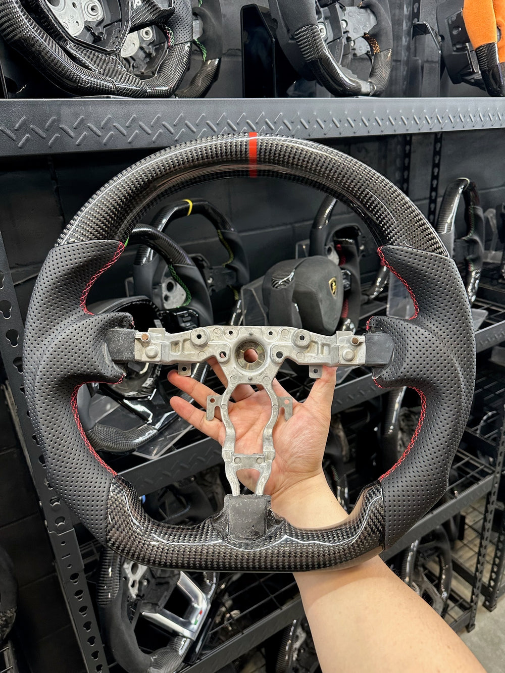 Carismo Steering Wheel For Nissan 370Z - Sport - Gloss Carbon - Perforated Leather