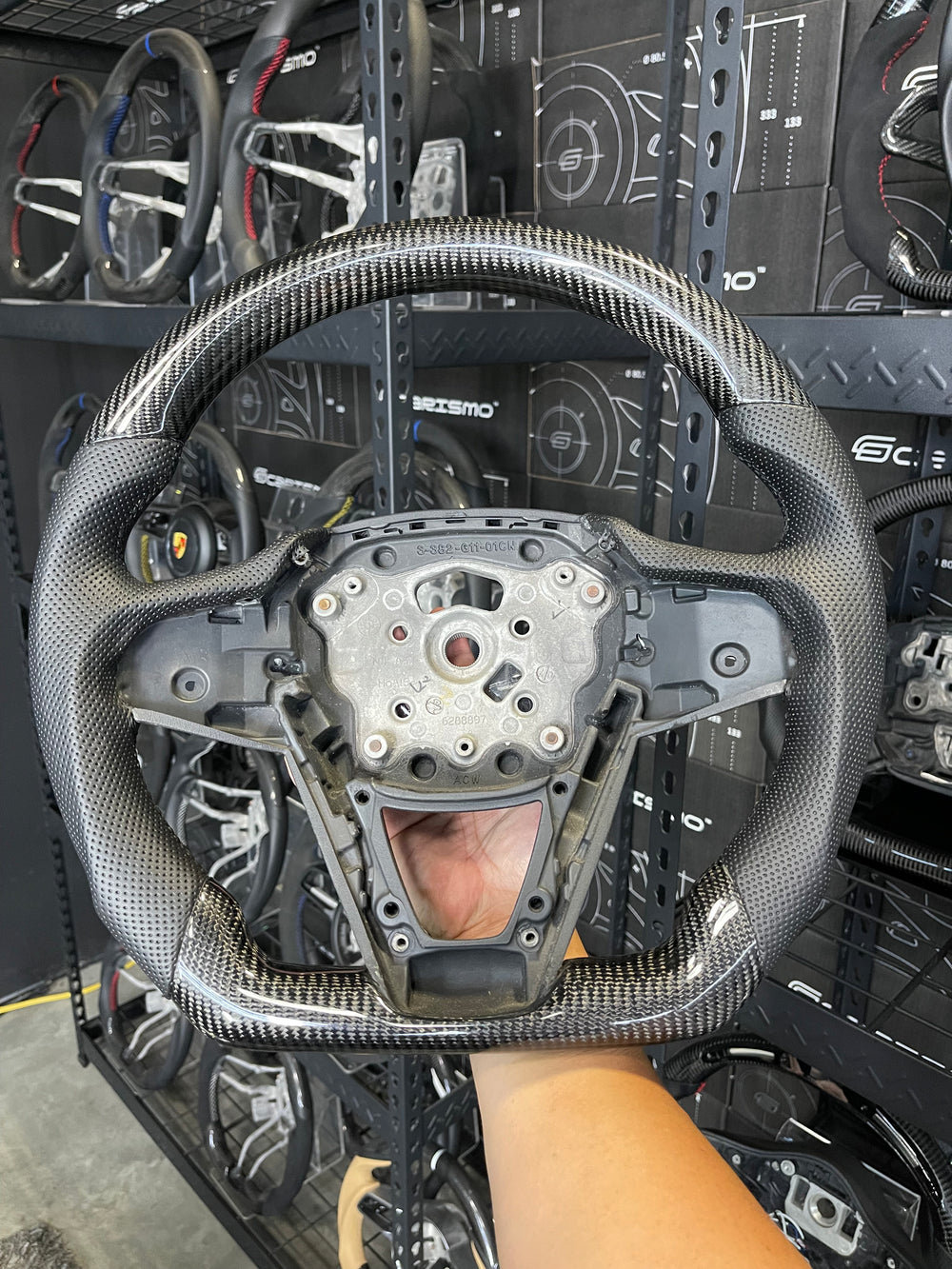 [Media/Test] BMW G-Series (M Sport Wheel) - Sport - Gloss Carbon - Perforated Leather - Black Stitching - No Stripe (Only for No-Paddle Cars)