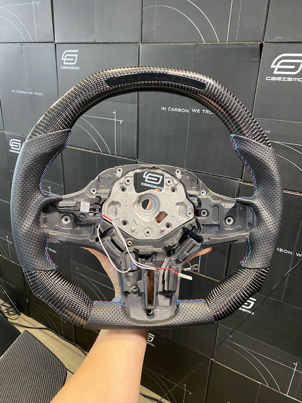 Carismo Steering Wheel For BMW G-Series (M Performance Wheel) - Sequential RPM LED - Gloss Carbon - Perforated Leather - BMW M Colors