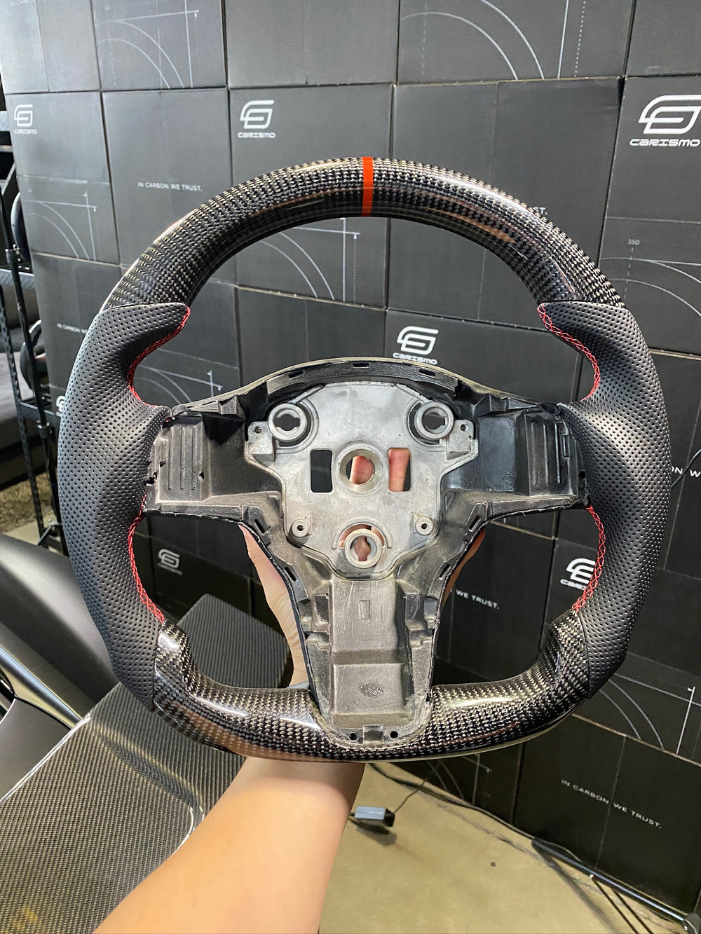 Carismo Steering Wheel For Tesla Model 3/Y - Sport (Heated) - Gloss Carbon - Perforated Leather - Red