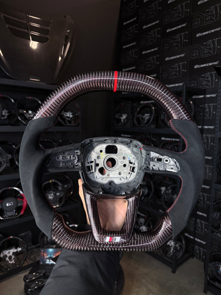 [Media/Test] Audi (B9.5 Q Wheel) - Signature - Gloss Carbon with Red Thread - Alcantara - Red Stitching - Red Stripe (Heated)