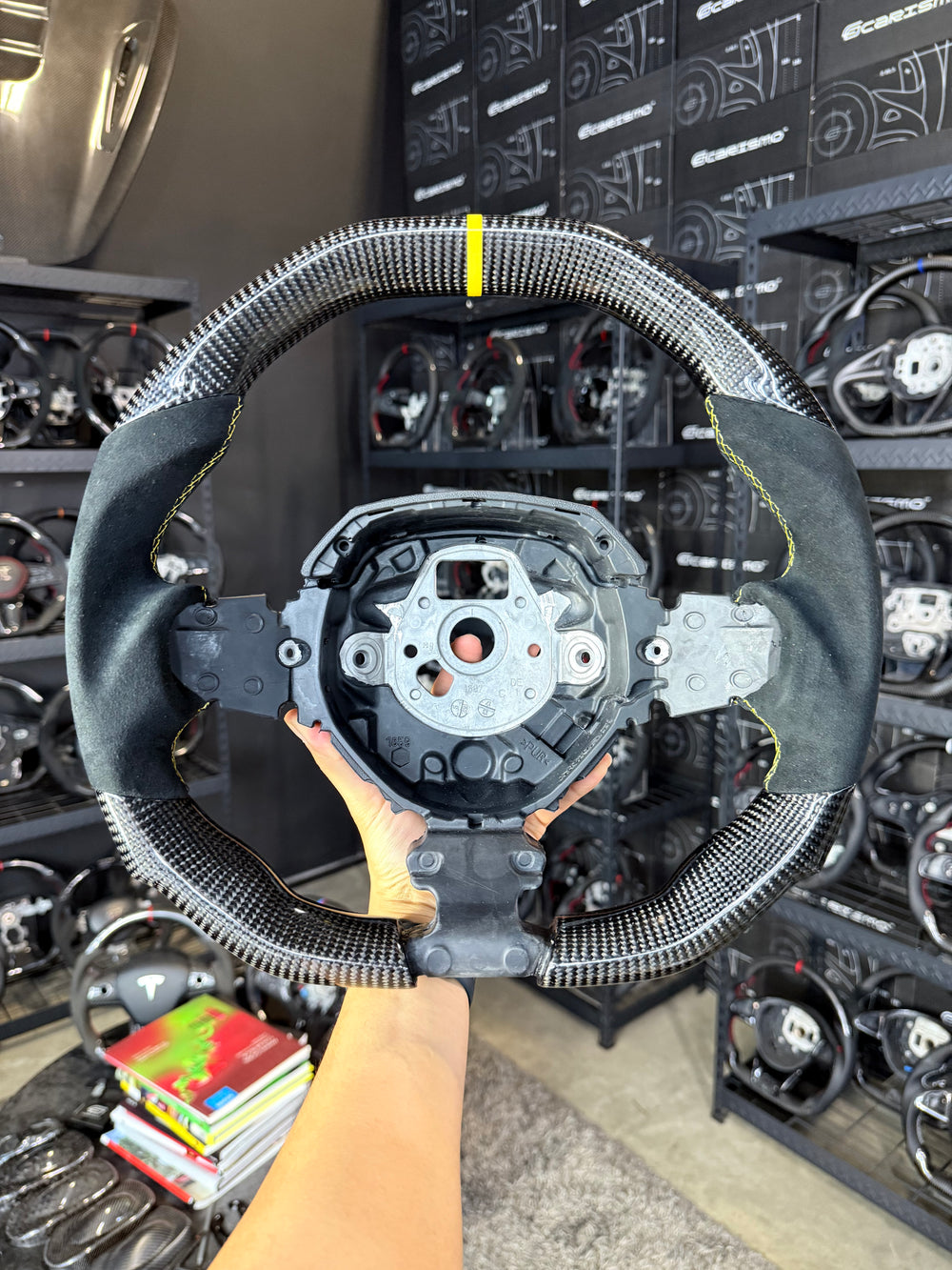 Carismo Steering Wheel For Lamborghini Aventador - Signature - Gloss Carbon - Alcantara