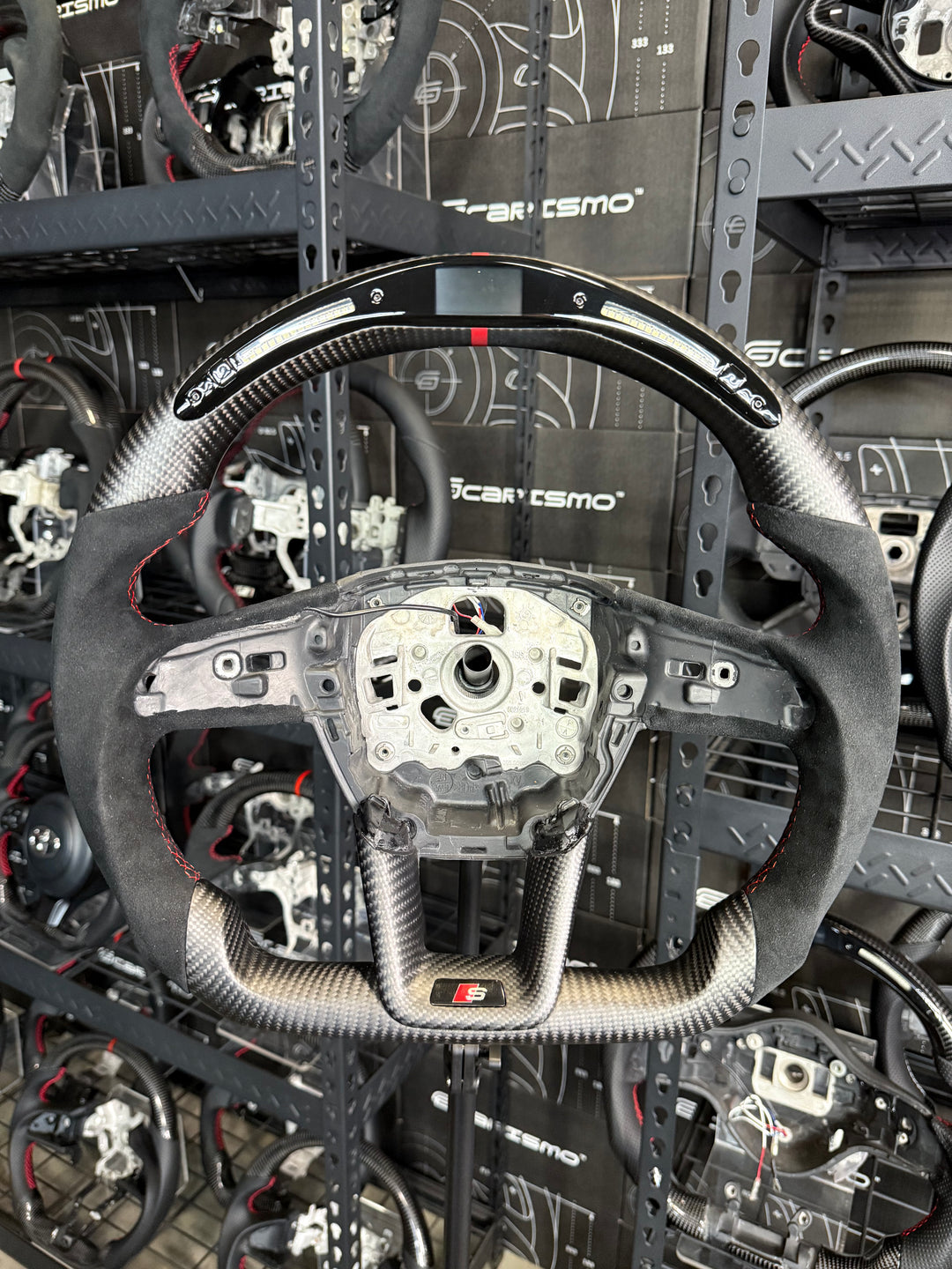 [Media/Test] Audi (C8 Wheel) - Classic RPM LED - Matte Carbon - Alcantara - Red Stitching - Red Stripe