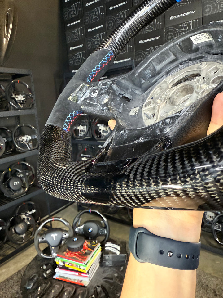 [Media/Test] BMW Z4 - Sport - Gloss Carbon - Alcantara - BMW M Colors Stitching - BMW M Colors Stripe (Slight Manufacturing Defect)