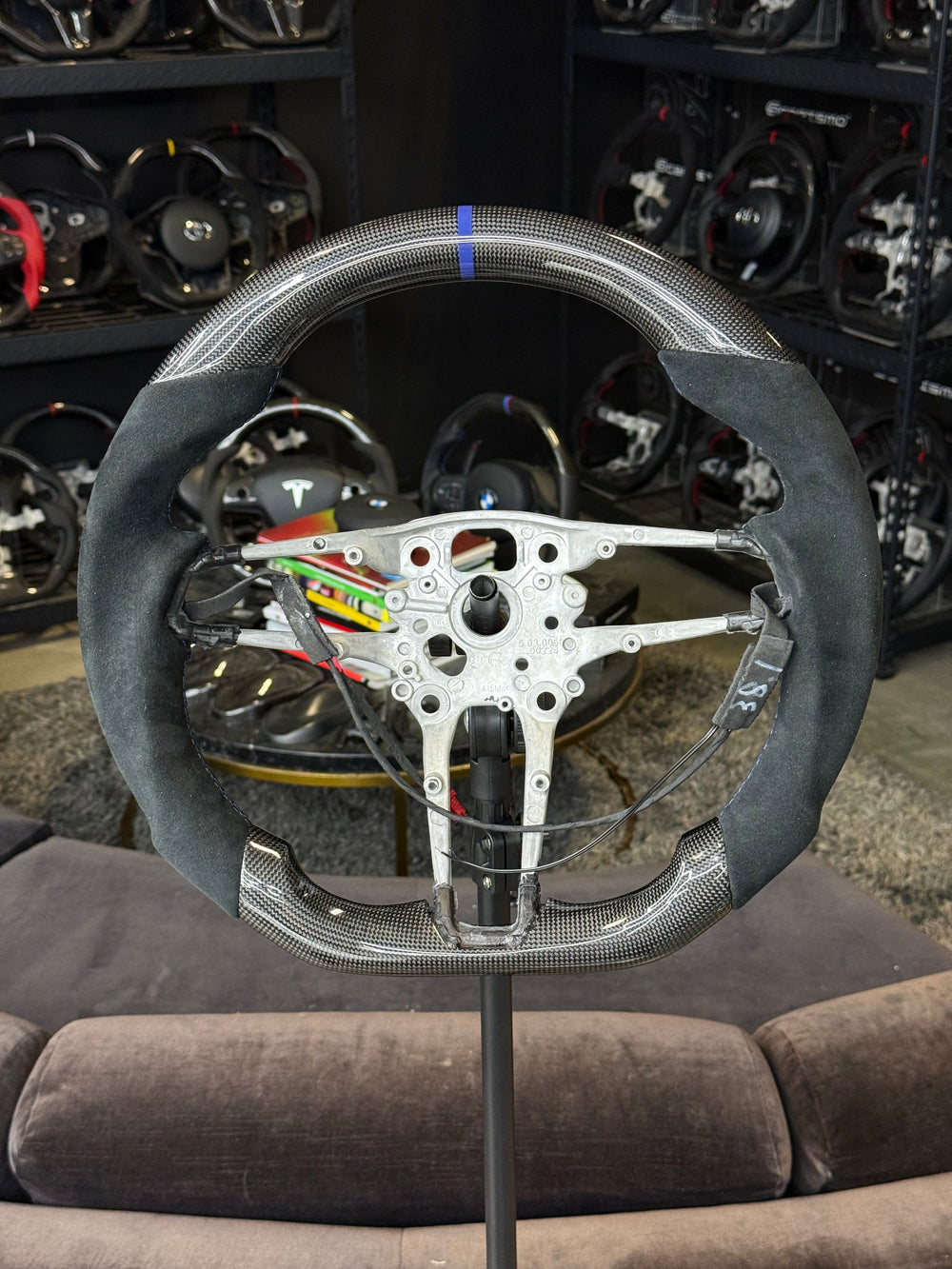 [Media/Test] Porsche (992.1 Wheel) - Sport (Heated) - Gloss Plain Carbon - Alcantara - Blue Stitching - Blue Stripe