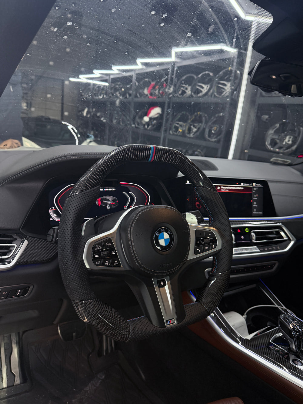 Carismo Steering Wheel For BMW G-Series (M Performance Wheel) - Signature - Gloss Carbon - Perforated Leather - BMW M Colors