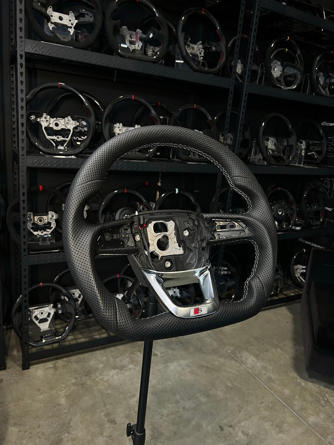 [Made to Order] Audi (B9.5 Wheel) - Sport - (Full Leather) Perforated Leather - Perforated Leather - Grey Stitching - No Stripe