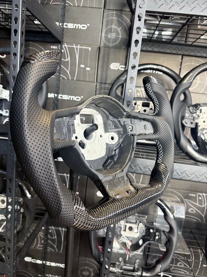 [Made to Order] Audi R8 (Gen 1) - F1 Competition - Gloss Carbon - Perforated Leather - White Stitching - No Stripe