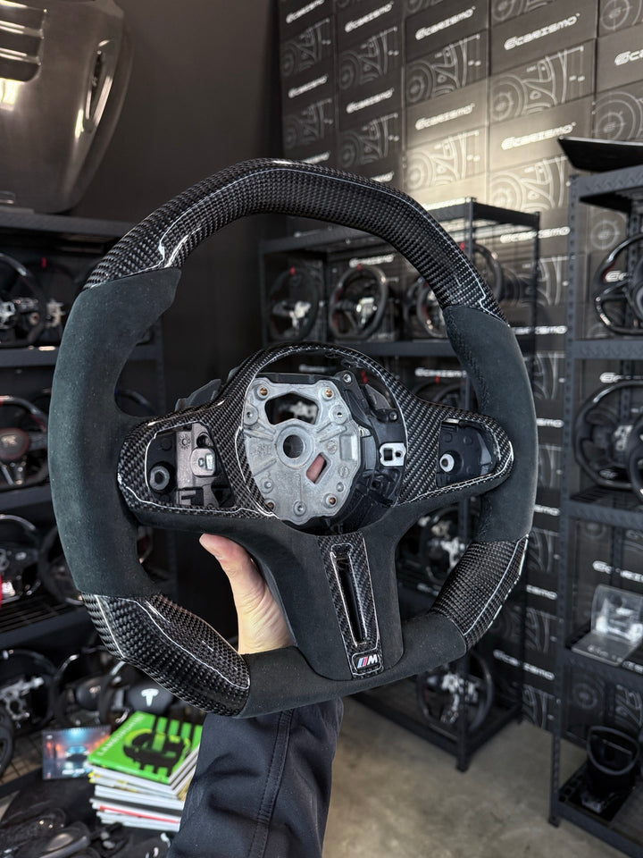 [Made to Order] BMW G-Series (M Performance Wheel) - Signature - Gloss Carbon - Alcantara - Black Stitching - No Stripe
