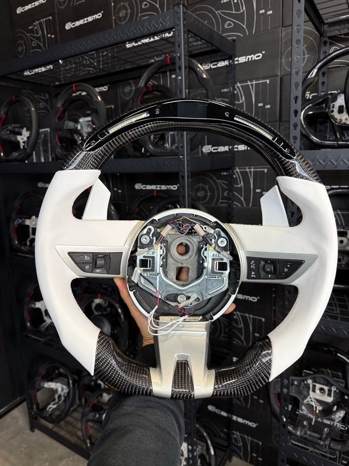 [Made to Order] Chevrolet Camaro (Gen 5) - Classic RPM LED - Gloss Carbon - White Smooth Leather - White Stitching - No Stripe