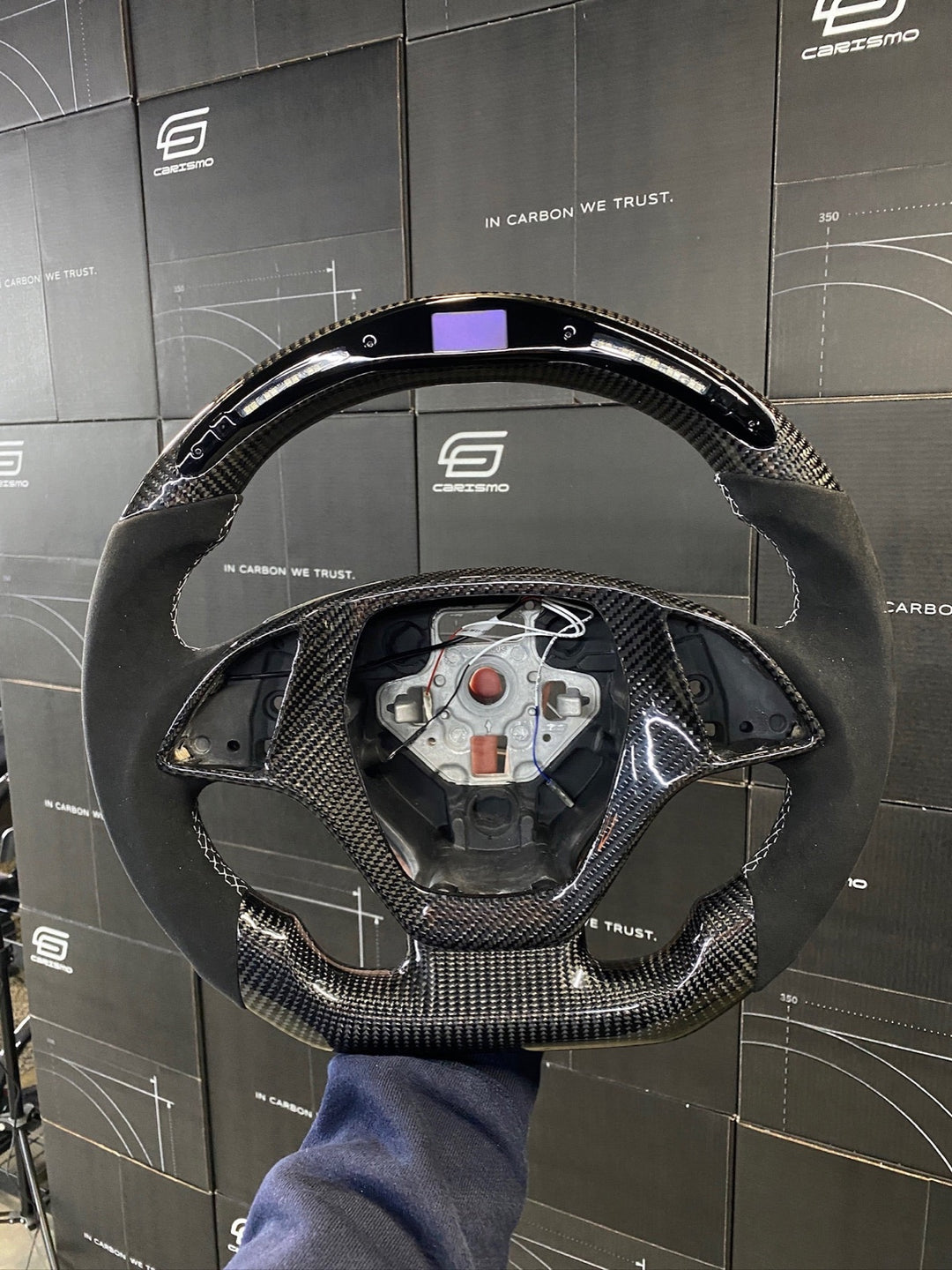 [Made to Order] Chevrolet Corvette (C7) - Classic RPM LED - Gloss Carbon - Alcantara - White Stitching - No Stripe
