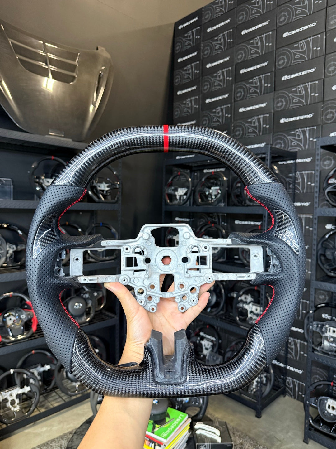 [Made to Order] Ford Mustang (S550 2018 Refresh) - Signature - Gloss Carbon - Perforated Leather with Carbon Thumb Grip - Red Stitching - Red Stripe