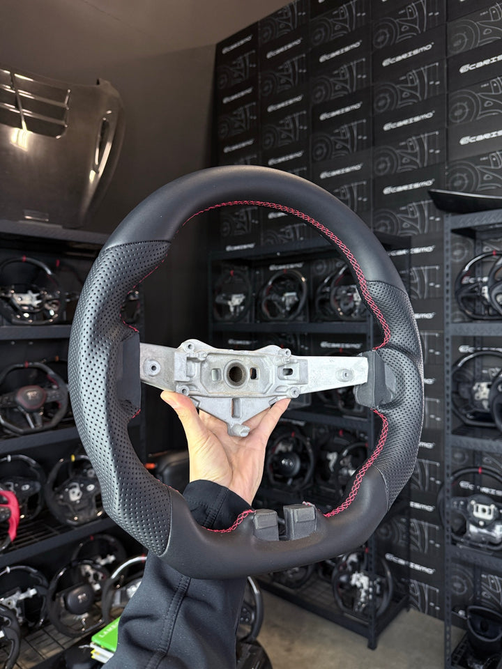 [Made to Order] Jeep Wrangler (JK) - Sport - Full Leather - Perforated Leather - Red Stitching - No Stripe