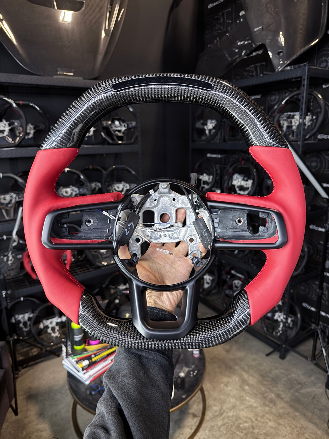 [Made to Order] Jeep Wrangler (JL) - Sequential RPM LED - Gloss Carbon - Red Smooth Leather - Red Stitching - No Stripe