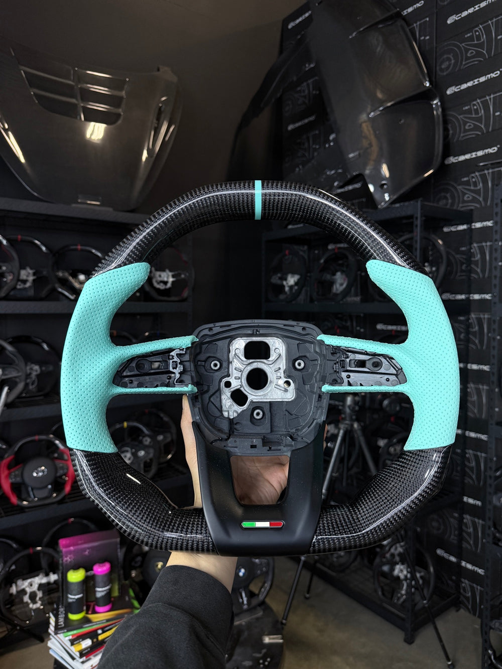 [Made to Order] Lamborghini Urus - Signature - Gloss Carbon - Tiffany Blue Perforated Leather - Tiffany Blue Stitching - Tiffany Blue Stripe