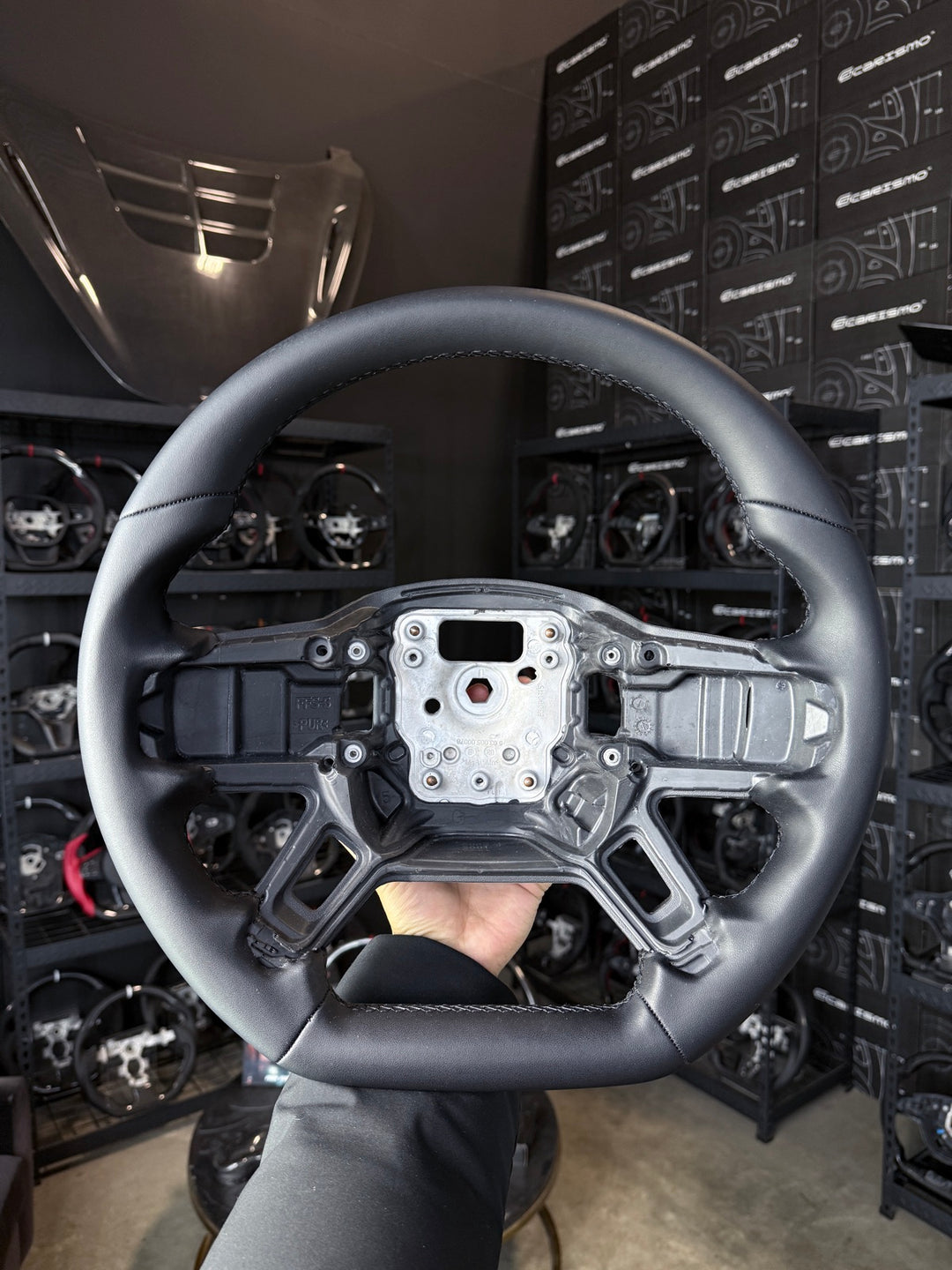 [Made to Order] Land Rover Defender (L663) - Sport - Full Leather - Smooth Leather - Black Stitching - No Stripe