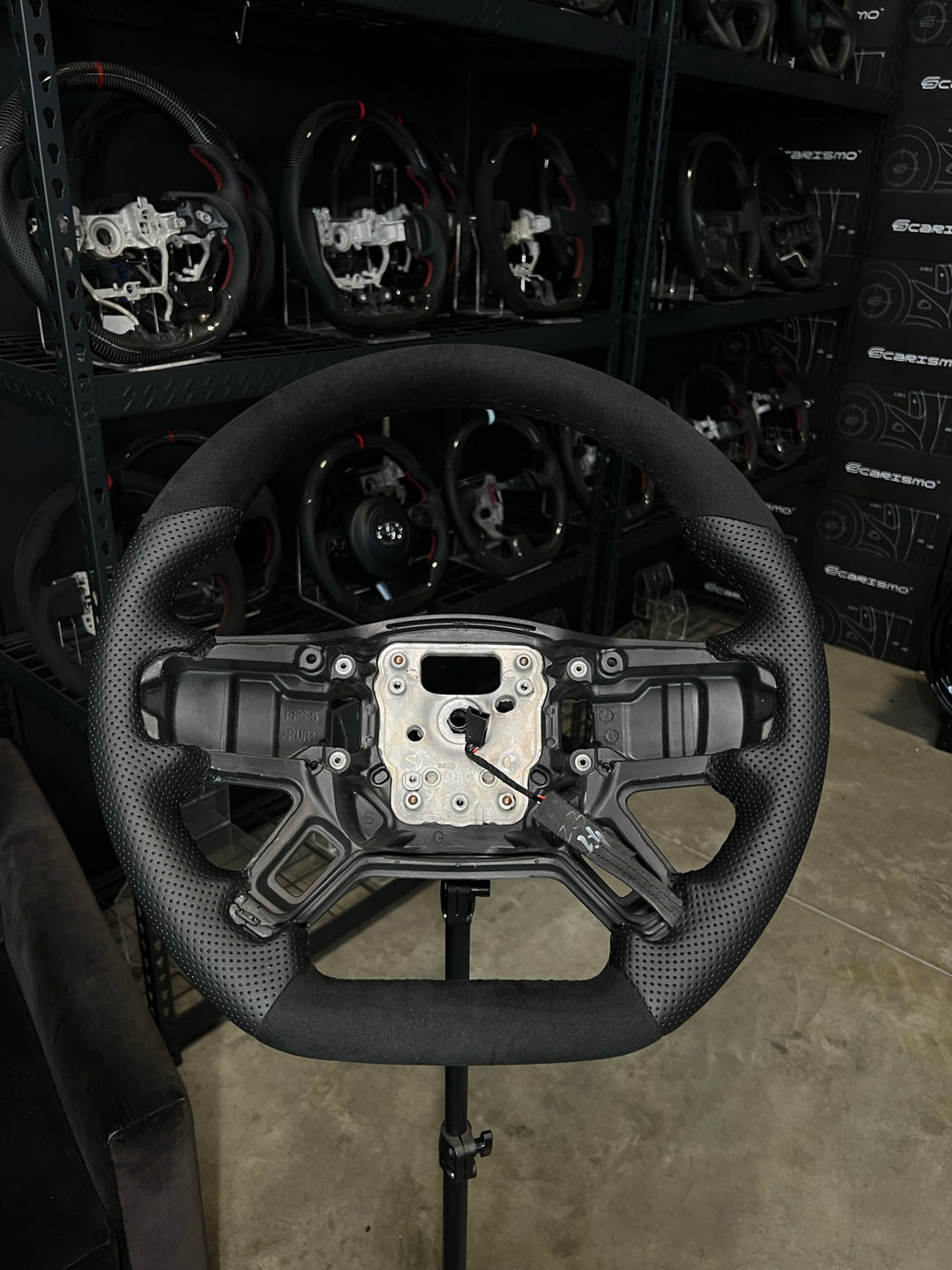 [Made to Order] Land Rover Defender (L663) - Sport - No Carbon (Alcantara) - Perforated Leather - Black Stitching - No Stripe