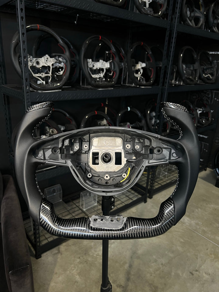 [Made to Order] Mercedes/AMG (2016 AMG Performance Wheel) - F1 Competition - Gloss Carbon - Smooth Leather - Grey Stitching - No Stripe