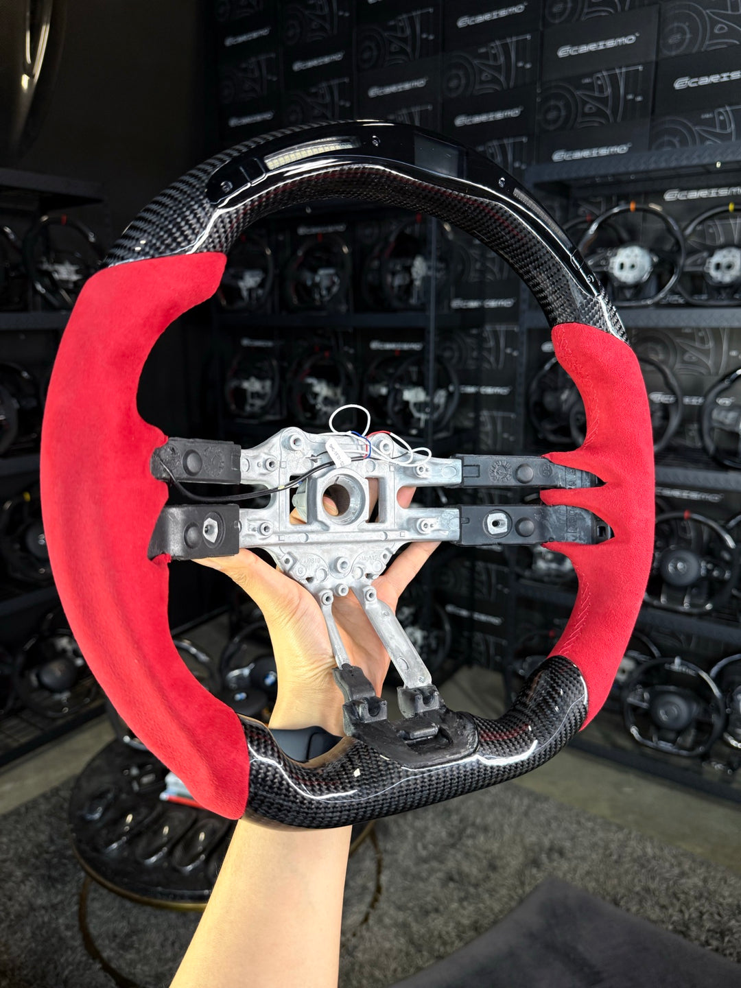 [Made to Order] Mercedes/AMG (2022 AMG Performance Wheel) - Classic RPM LED - Gloss Carbon - Red Alcantara - Red Stitching - No Stripe