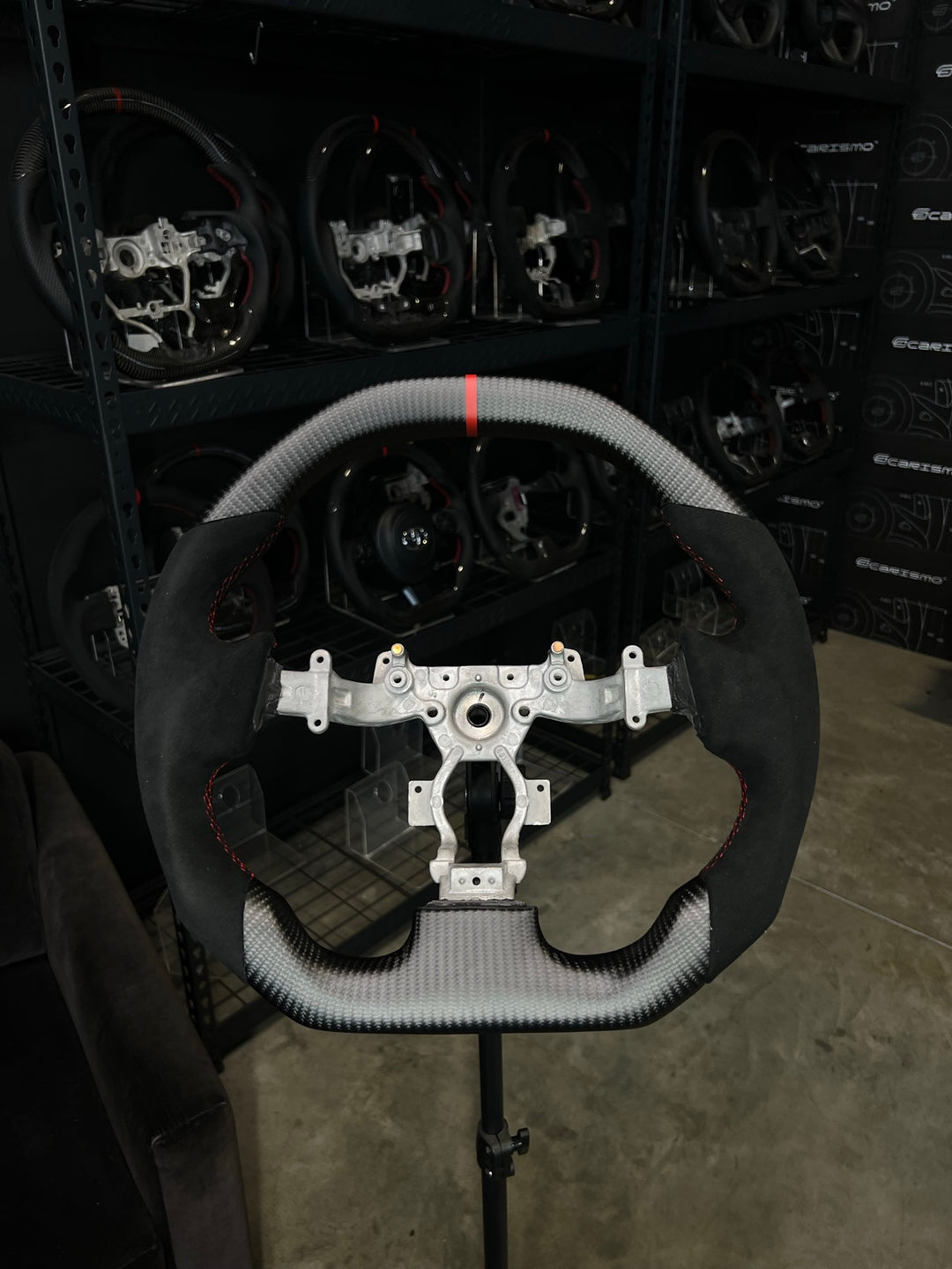 [Made to Order] Nissan GT-R (R35 CBA & DBA) - Signature - Matte Carbon - Alcantara - Red Stitching - Red Stripe