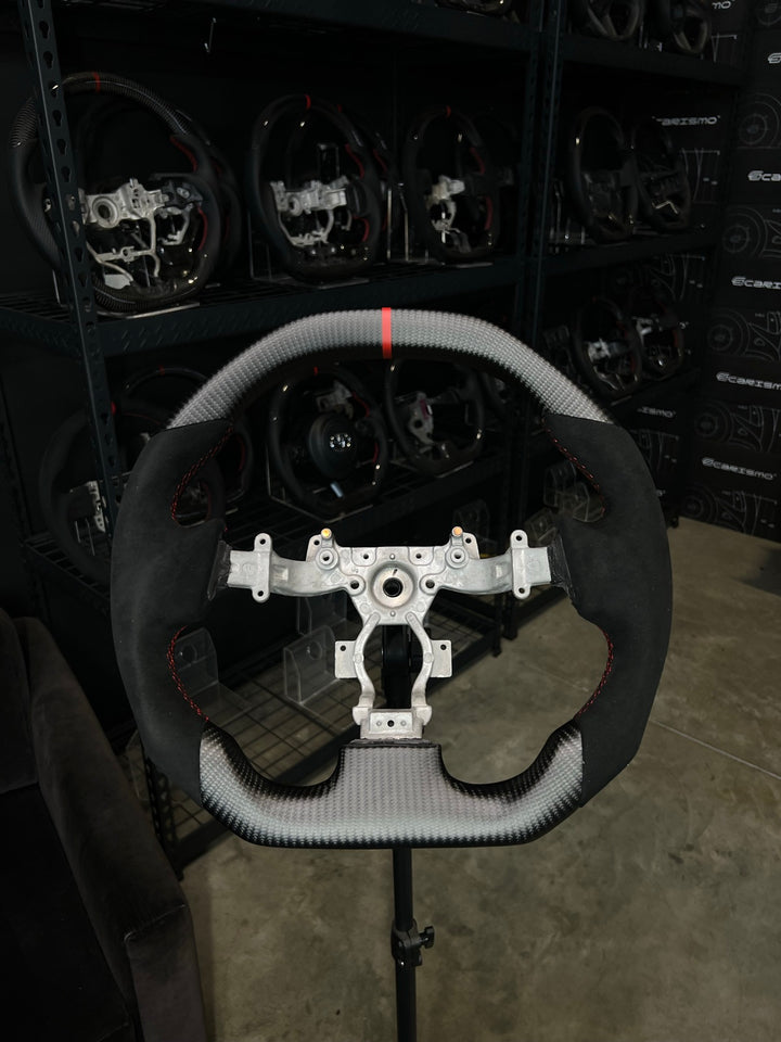 [Made to Order] Nissan GT-R (R35 CBA & DBA) - Signature - Matte Carbon - Alcantara - Red Stitching - Red Stripe