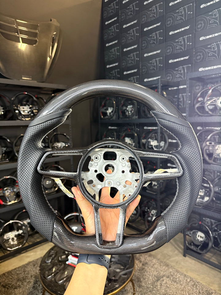 [Made to Order] Porsche (991.2 Wheel) - Sport - Gloss Plain Carbon - Perforated Leather - Silver Stitching - No Stripe
