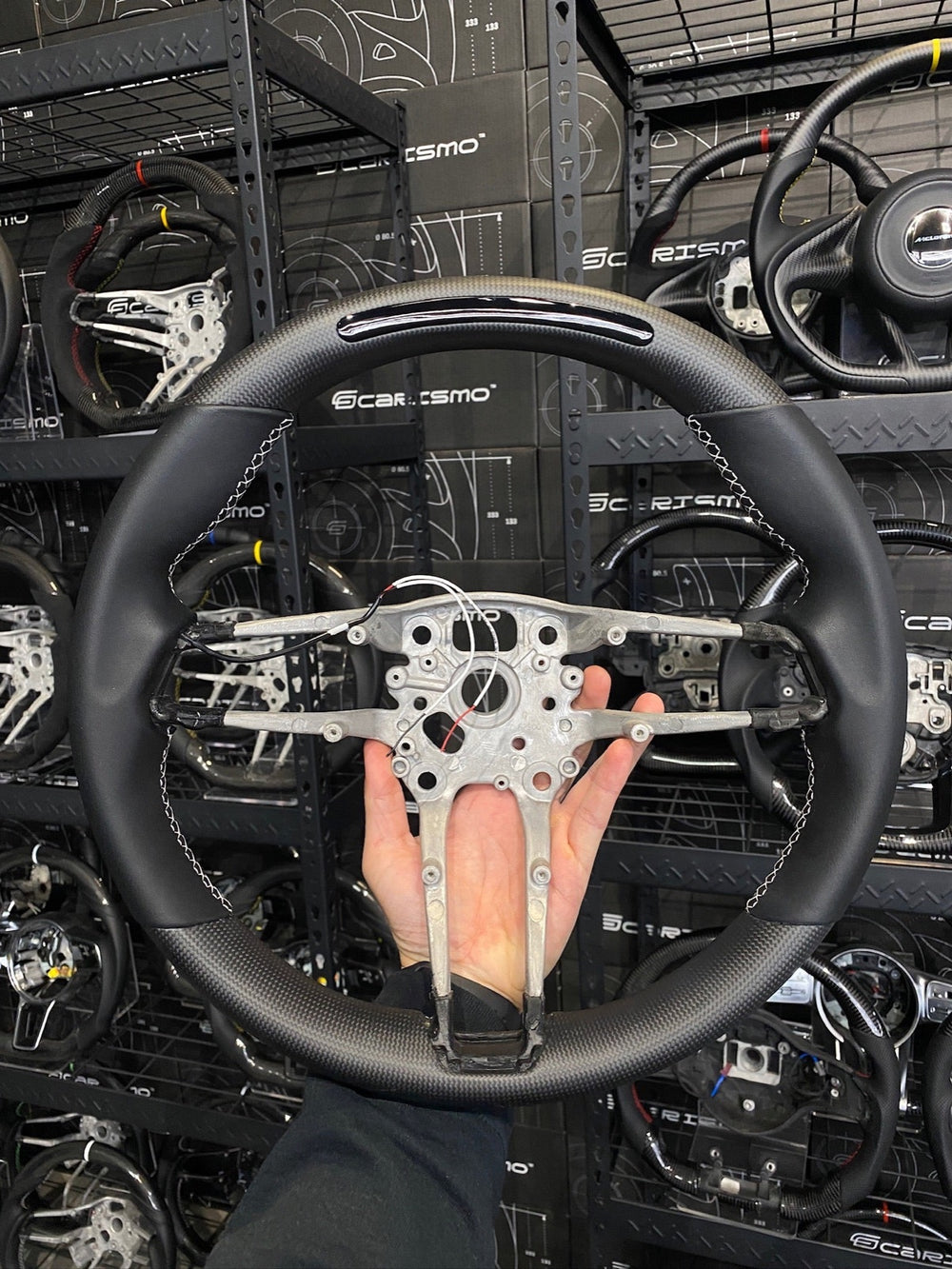 [Made to Order] Porsche (992.1 Wheel) - Sequential RPM LED - Matte Plain Carbon - Smooth Leather - Grey Stitching - No Stripe