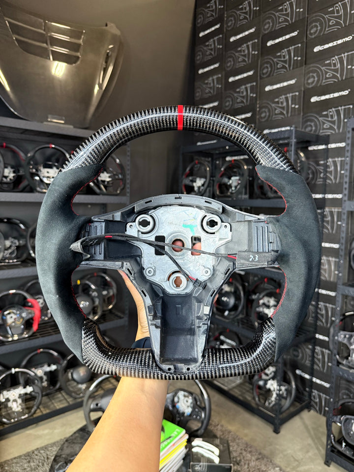 [Made to Order] Tesla Model 3/Y - Sport - Gloss Carbon - Alcantara - Red Stitching - Red Stripe