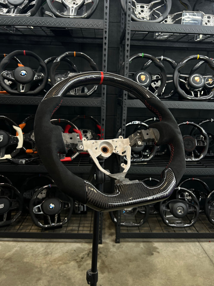 [Made to Order] Toyota Yaris (Gen 2) - Sport - Gloss Carbon - Alcantara - Red Stitching - Red Stripe