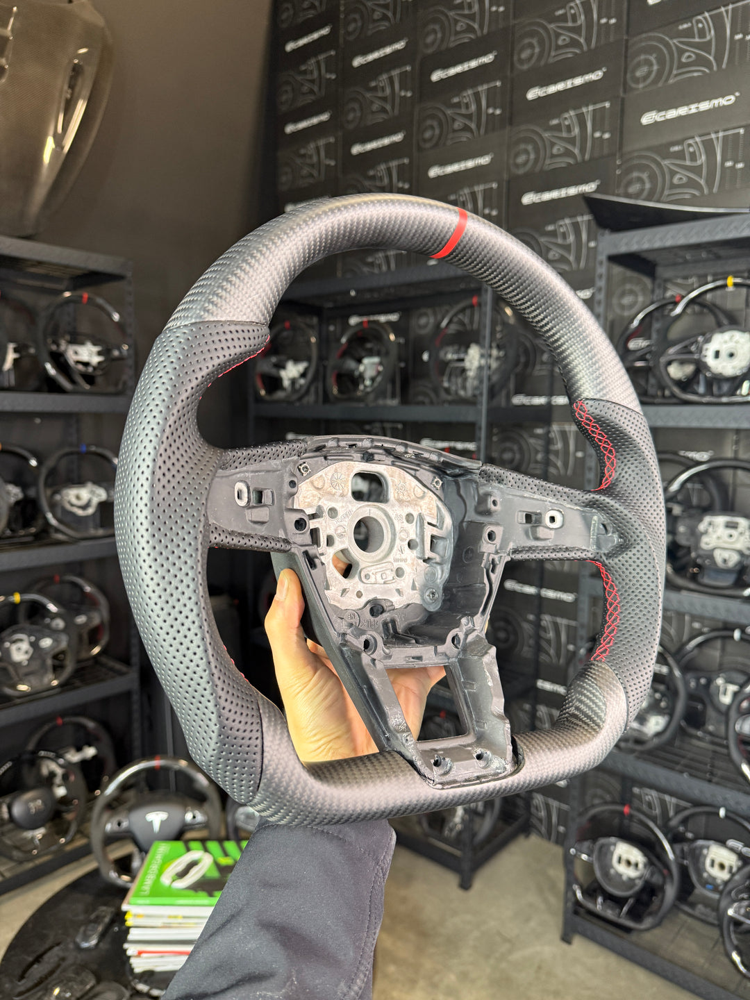 [Media/Test] Audi (C8 Wheel) - Sport - Matte Carbon - Perforated Leather - Red Stitching - Red Stripe (No Trim)