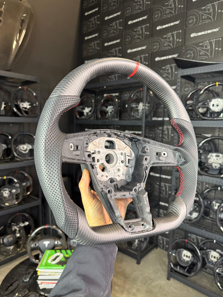 [Media/Test] Audi (C8 Wheel) - Sport - Matte Carbon - Perforated Leather - Red Stitching - Red Stripe (No Trim)